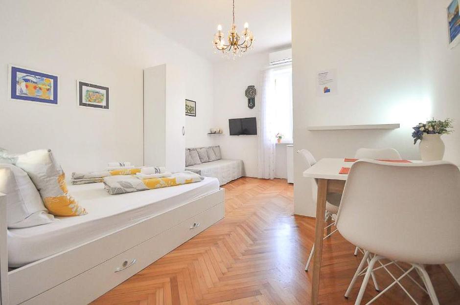 Milla Rooms Split Buitenkant foto